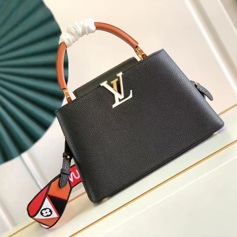 Louis Vuitton CAPUCINES MM  Handbag M59020 Noir / Rouge